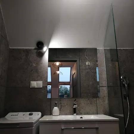 아파트 Good Vibes C Tupadła